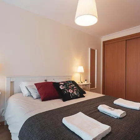 13 - Great Location Апартаменты