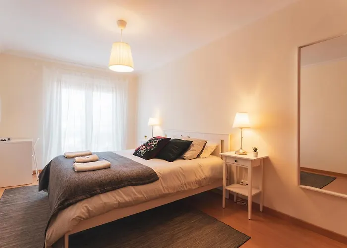 13 - Great Location Peniche